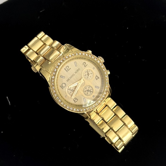 Michael Kors MK 5076 Gold watch with Swarovski crystals. main image 7